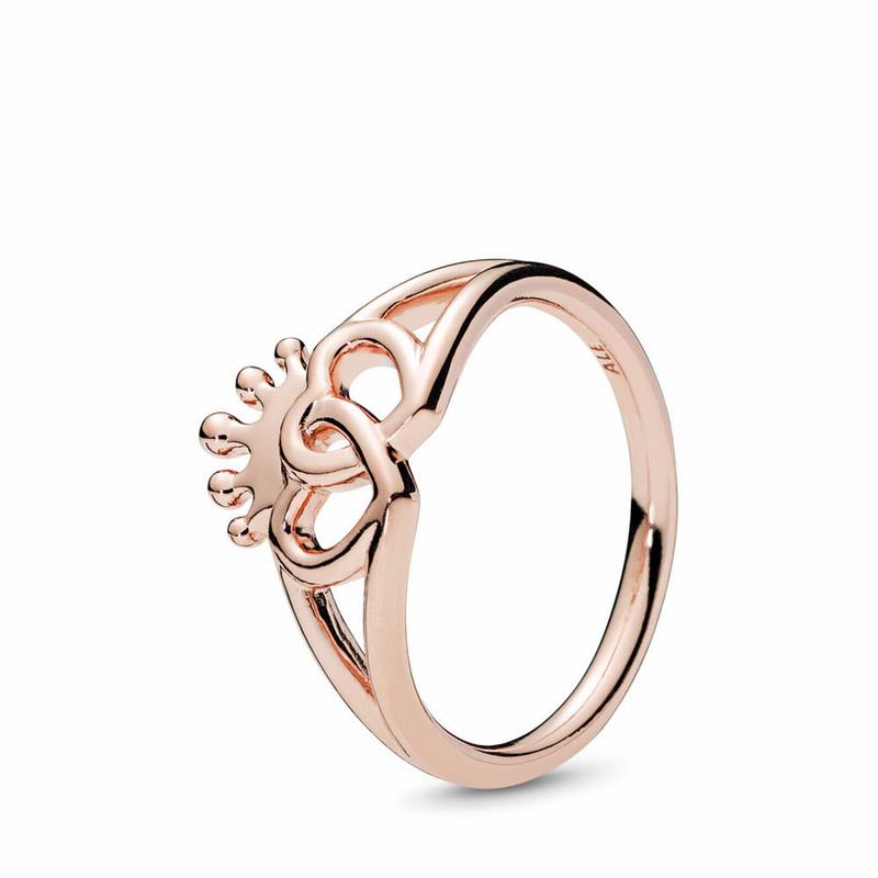 Pandora Rose™ United Regal Hearts Stackable Ring Egypt BS1648097